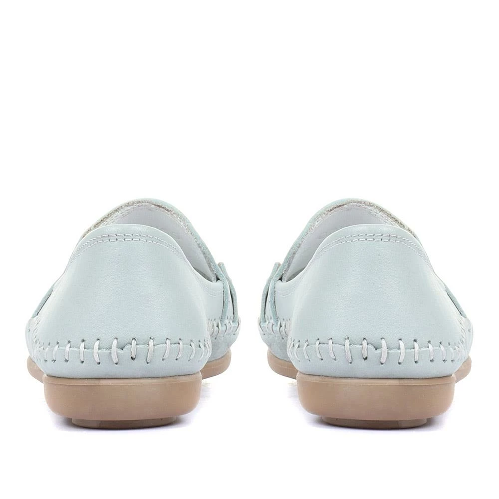 Pavers Leather Slip-On Pumps - GOKH29000 / 316 901 Shoes 32 Pavers Leather Slip-On Pumps - GOKH29000 / 316 901 Shoes