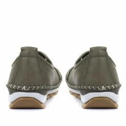 Pavers Wide Fit Leather Lace-Up Sneakers / 317 969