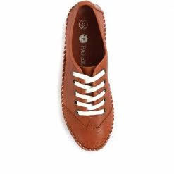 Pavers Wide Fit Leather Lace-Up Sneakers / 317 969
