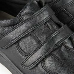 Pavers Wide-Fit One Touch Shoe With Two Straps - HSRAJA2006 / 302 739 33 Pavers Wide-Fit One Touch Shoe With Two Straps - HSRAJA2006 / 302 739