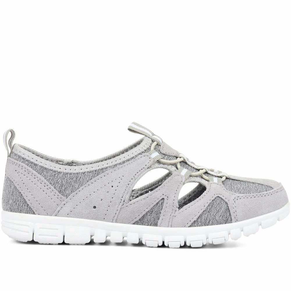 Pavers Wide Fit Slip On Sneakers / 319 644 7 Pavers Wide Fit Slip On Sneakers / 319 644