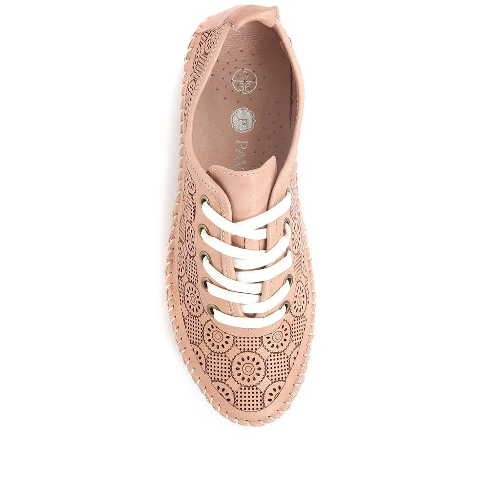 Pavers Wide Fit Leather-Lace Up Sneakers / 320 597 12 Pavers Wide Fit Leather-Lace Up Sneakers / 320 597