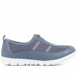 Pavers Lightweight Slip-On Trainer - BRK31051 / 317 471 Sneakers 30 Pavers Lightweight Slip-On Trainer - BRK31051 / 317 471 Sneakers