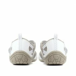 Pavers Wide Fit Leather Walking Shoes / 307 332