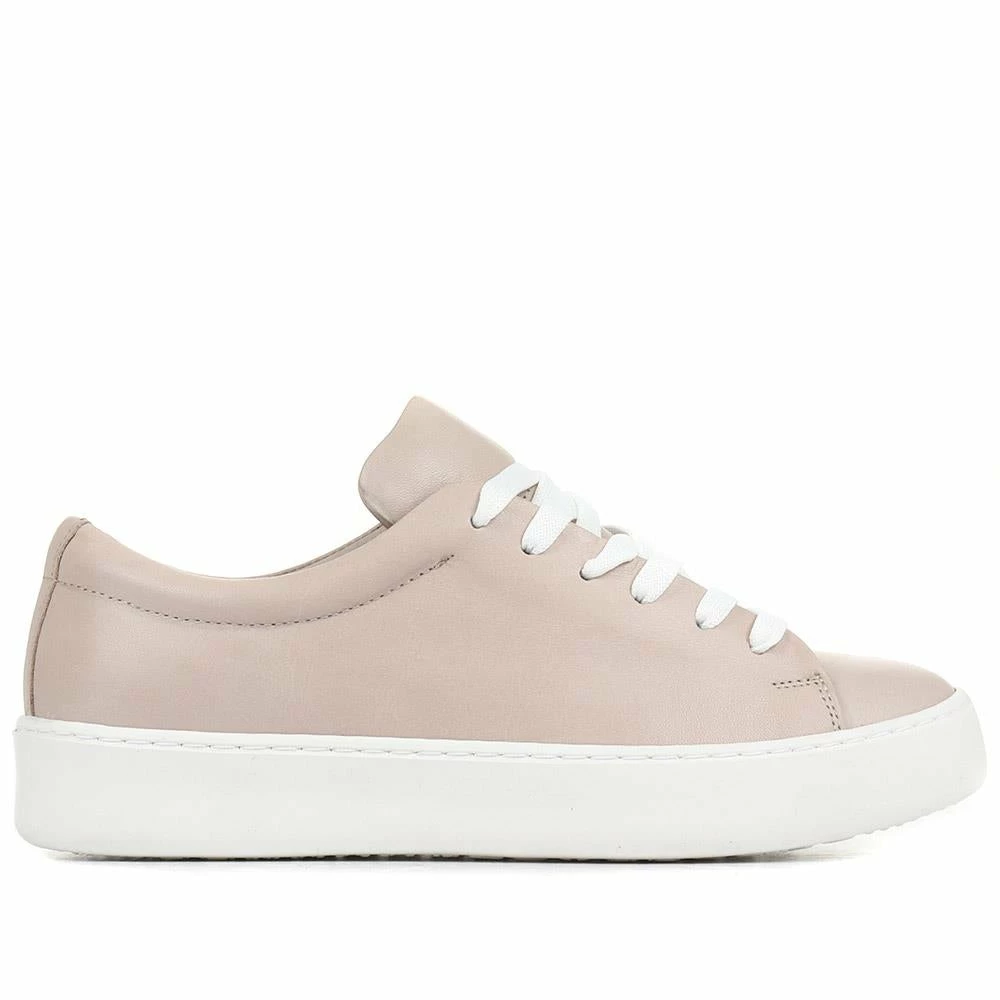 Pavers Sneakers Leather Lace-Up Trainers - ULUTA35001 / 321 761 3 Pavers Sneakers Leather Lace-Up Trainers - ULUTA35001 / 321 761