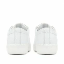 Pavers Sneakers Leather Lace-Up Trainers - ULUTA35001 / 321 761 17 Pavers Sneakers Leather Lace-Up Trainers - ULUTA35001 / 321 761