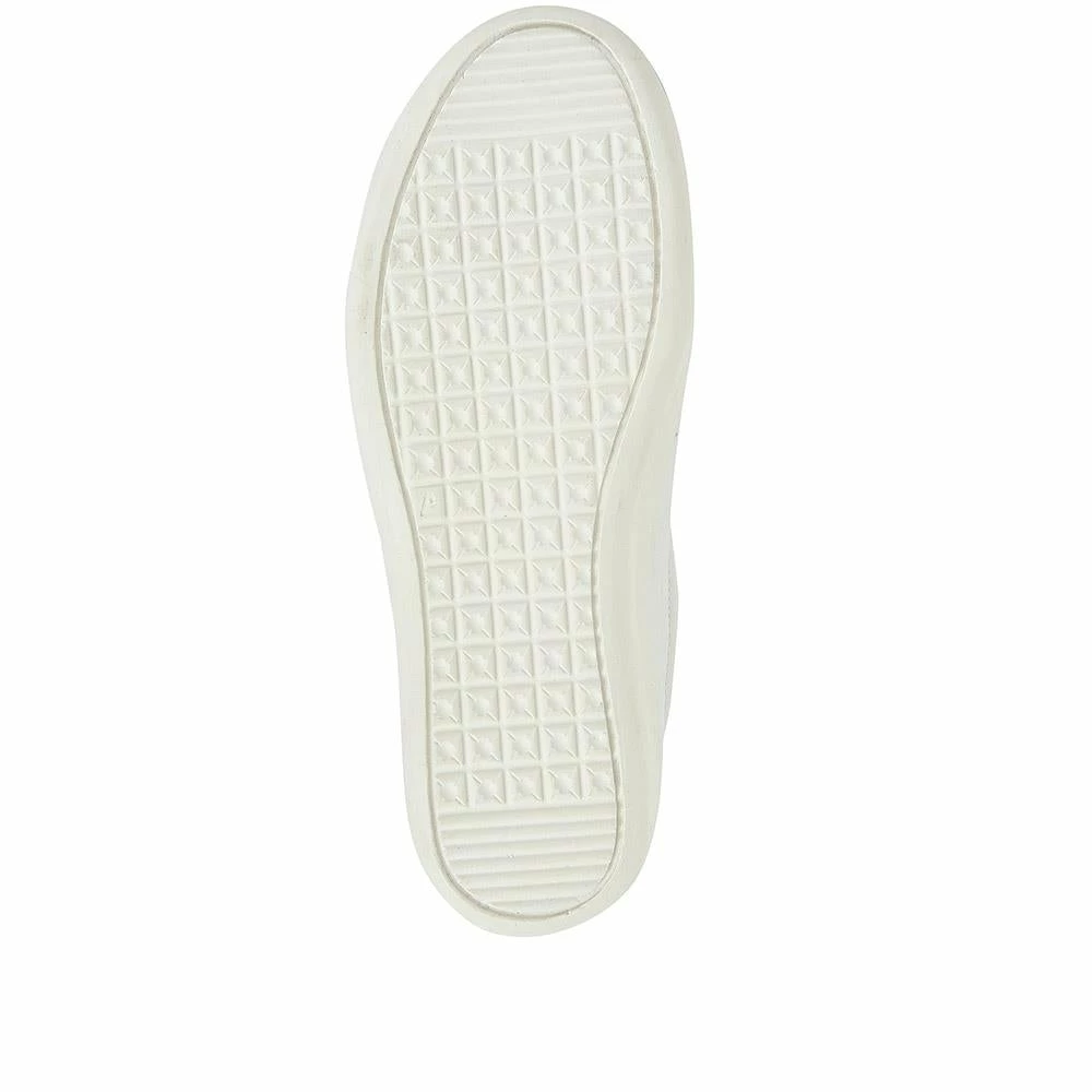 Pavers Sneakers Leather Lace-Up Trainers - ULUTA35001 / 321 761 10 Pavers Sneakers Leather Lace-Up Trainers - ULUTA35001 / 321 761