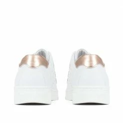 Fly Flot Wide Fit Casual Touch Fasten Trainers - CAL35013 / 321 533 41 Fly Flot Wide Fit Casual Touch Fasten Trainers - CAL35013 / 321 533