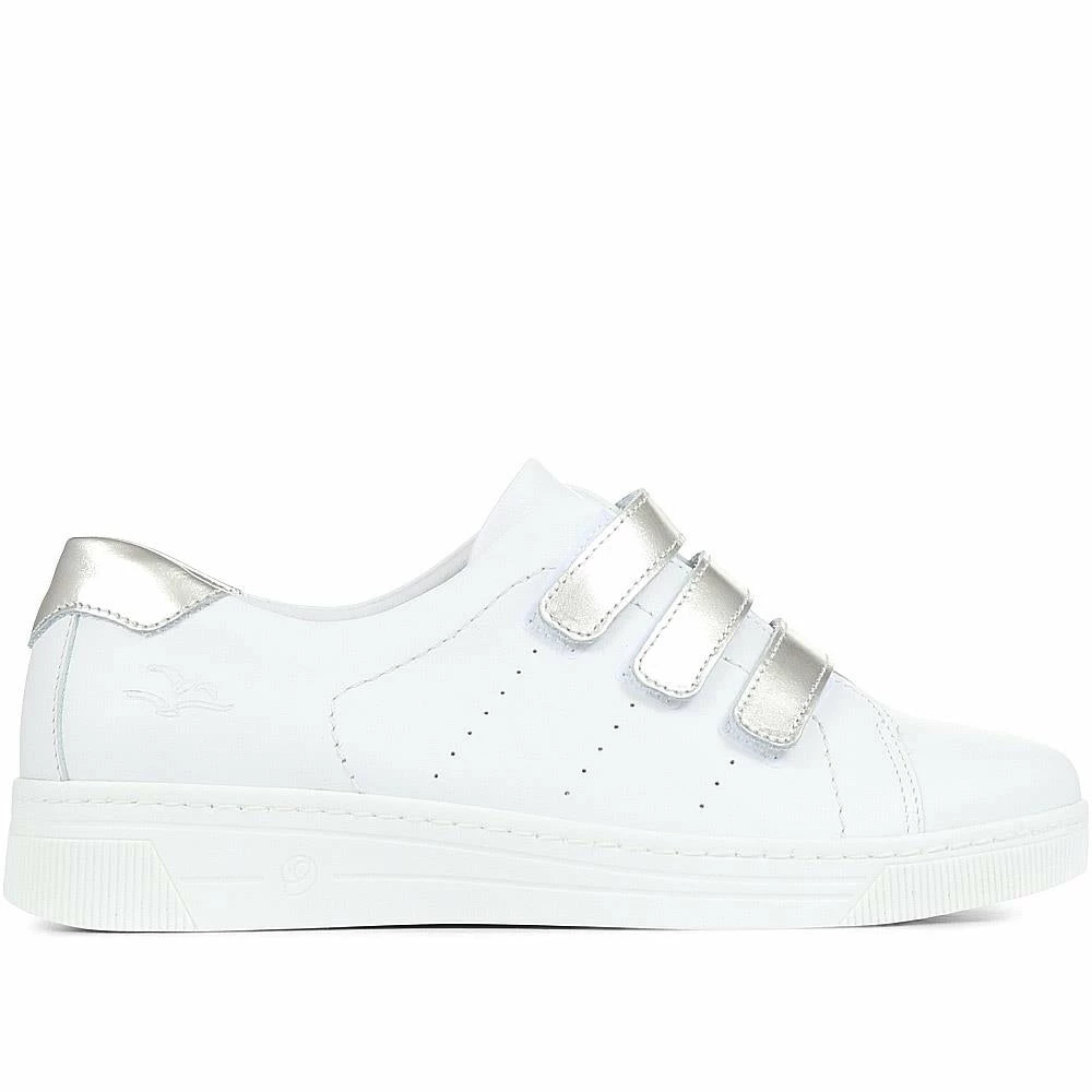 Fly Flot Wide Fit Casual Touch Fasten Trainers - CAL35013 / 321 533 7 Fly Flot Wide Fit Casual Touch Fasten Trainers - CAL35013 / 321 533