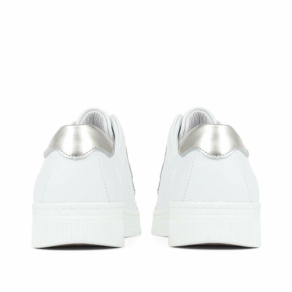 Fly Flot Wide Fit Casual Touch Fasten Trainers - CAL35013 / 321 533 8 Fly Flot Wide Fit Casual Touch Fasten Trainers - CAL35013 / 321 533