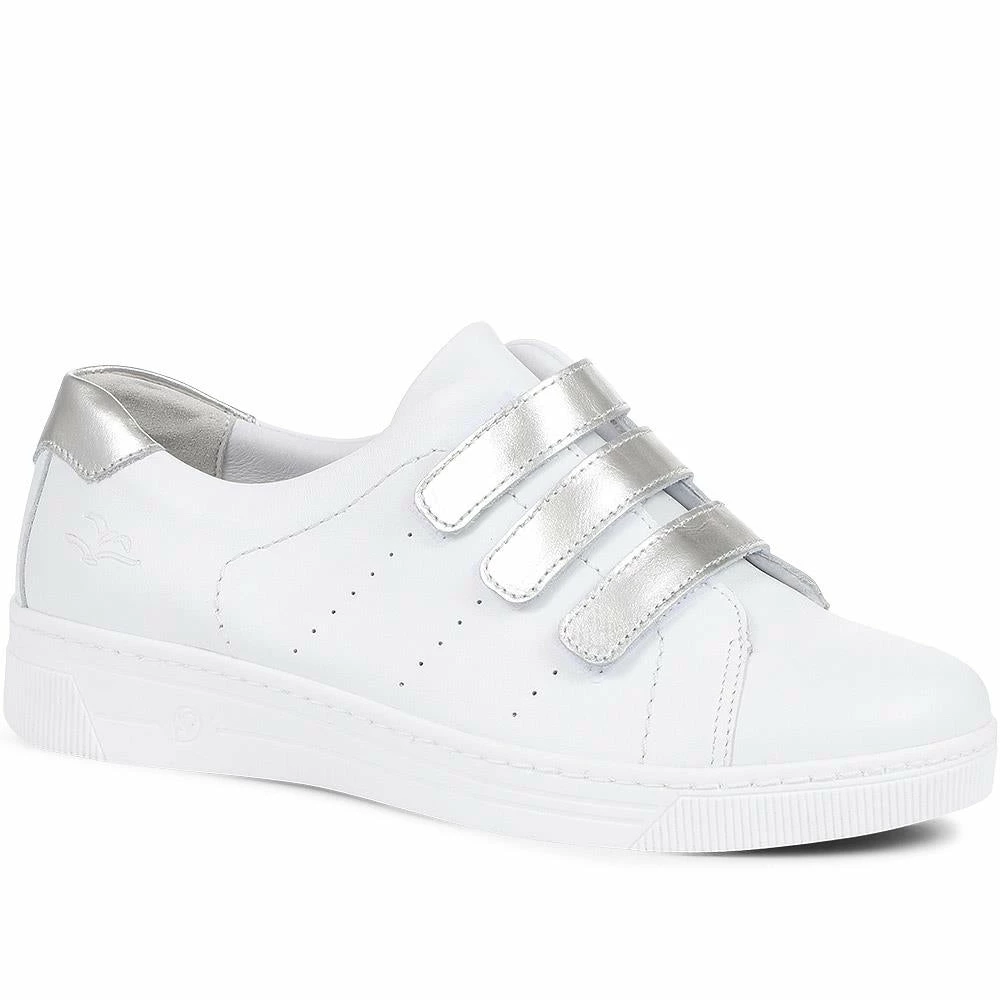Fly Flot Wide Fit Casual Touch Fasten Trainers - CAL35013 / 321 533 2 Fly Flot Wide Fit Casual Touch Fasten Trainers - CAL35013 / 321 533