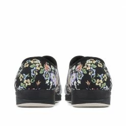 Pavers Adjustable Touch Fasten Slippers - QING35007 / 321 650