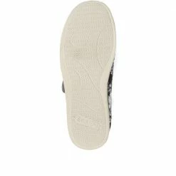 Pavers Adjustable Touch Fasten Slippers - QING35007 / 321 650