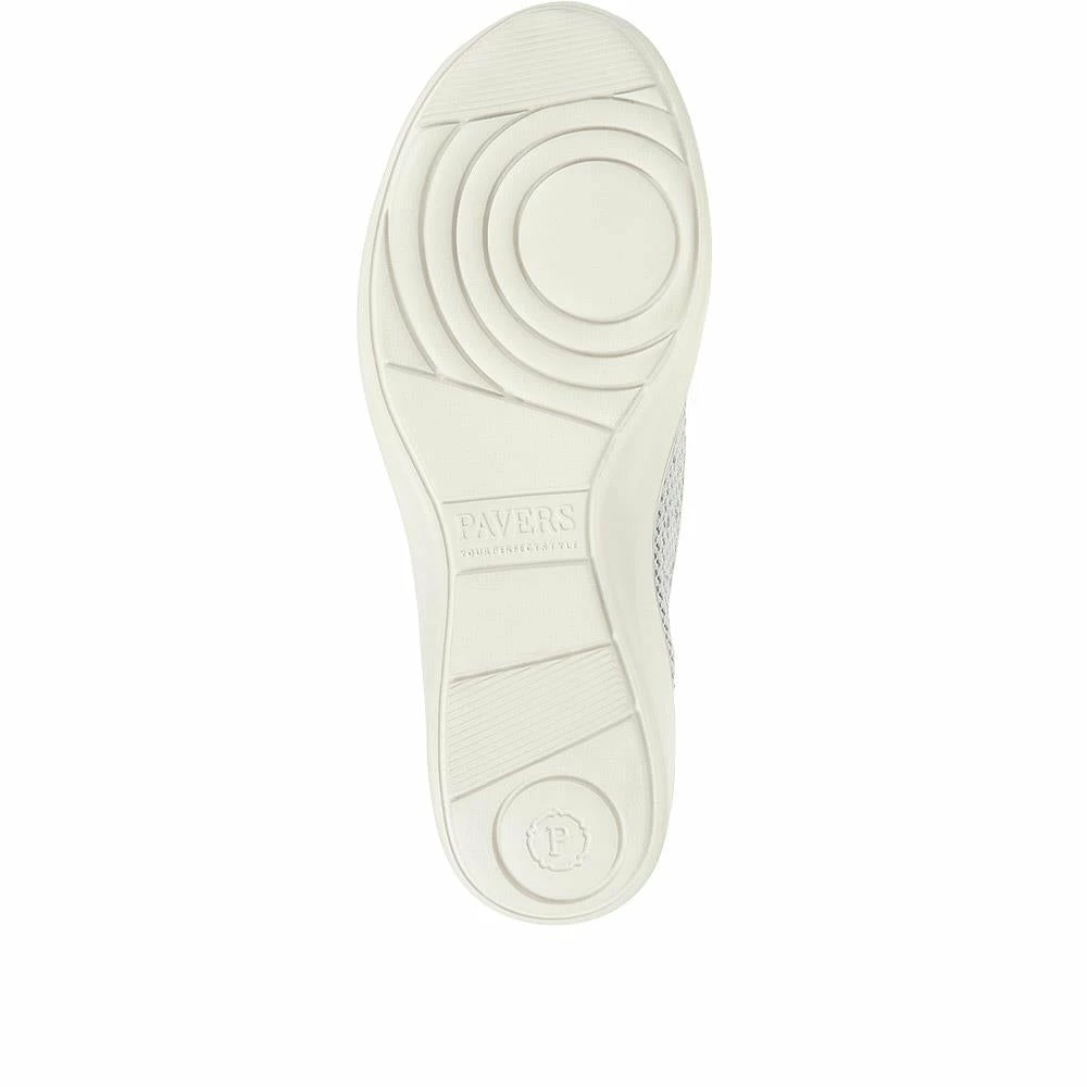 Pavers Wide Fit Trainer Pumps - BRK35069 / 321 930 12 Pavers Wide Fit Trainer Pumps - BRK35069 / 321 930