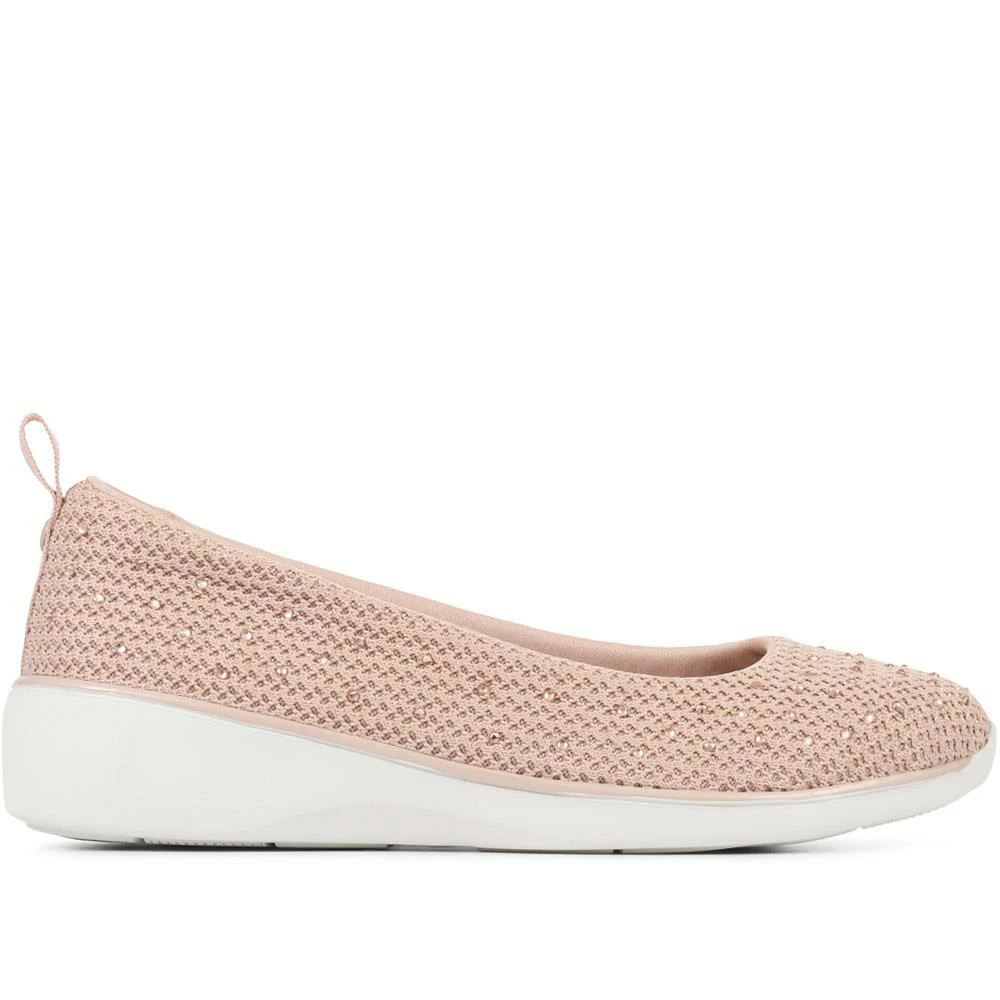 Pavers Wide Fit Trainer Pumps - BRK35069 / 321 930 13 Pavers Wide Fit Trainer Pumps - BRK35069 / 321 930