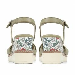 Pavers Heeled Wedge Sandals - MKOC35007 / 322 191 25 Pavers Heeled Wedge Sandals - MKOC35007 / 322 191