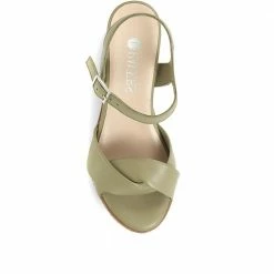 Pavers Heeled Wedge Sandals - MKOC35007 / 322 191 26 Pavers Heeled Wedge Sandals - MKOC35007 / 322 191