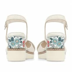 Pavers Heeled Wedge Sandals - MKOC35007 / 322 191 29 Pavers Heeled Wedge Sandals - MKOC35007 / 322 191