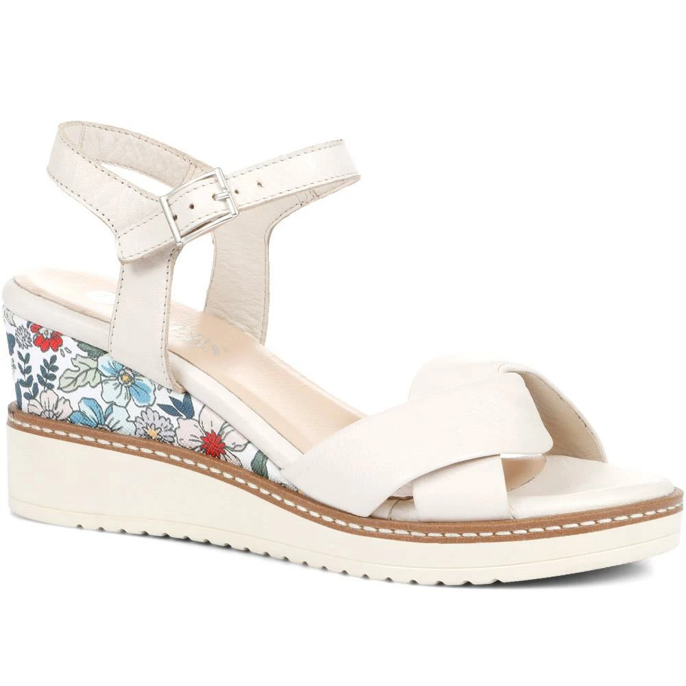 Pavers Heeled Wedge Sandals - MKOC35007 / 322 191 4 Pavers Heeled Wedge Sandals - MKOC35007 / 322 191