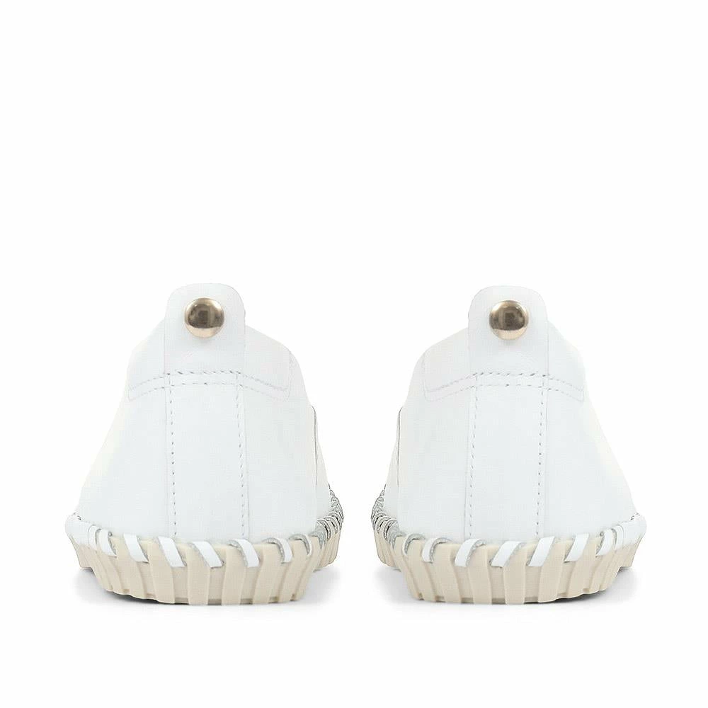 Pavers Leather Ballet Pump - BOT33011 / 319 900 32 Pavers Leather Ballet Pump - BOT33011 / 319 900