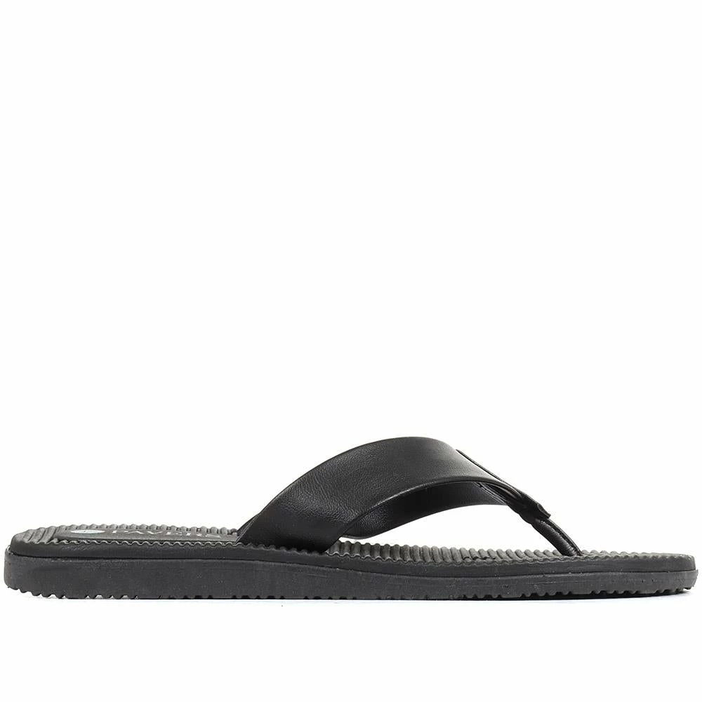 Pavers Flip Flop Sandals - BRIO35001 / 322 230 6 Pavers Flip Flop Sandals - BRIO35001 / 322 230