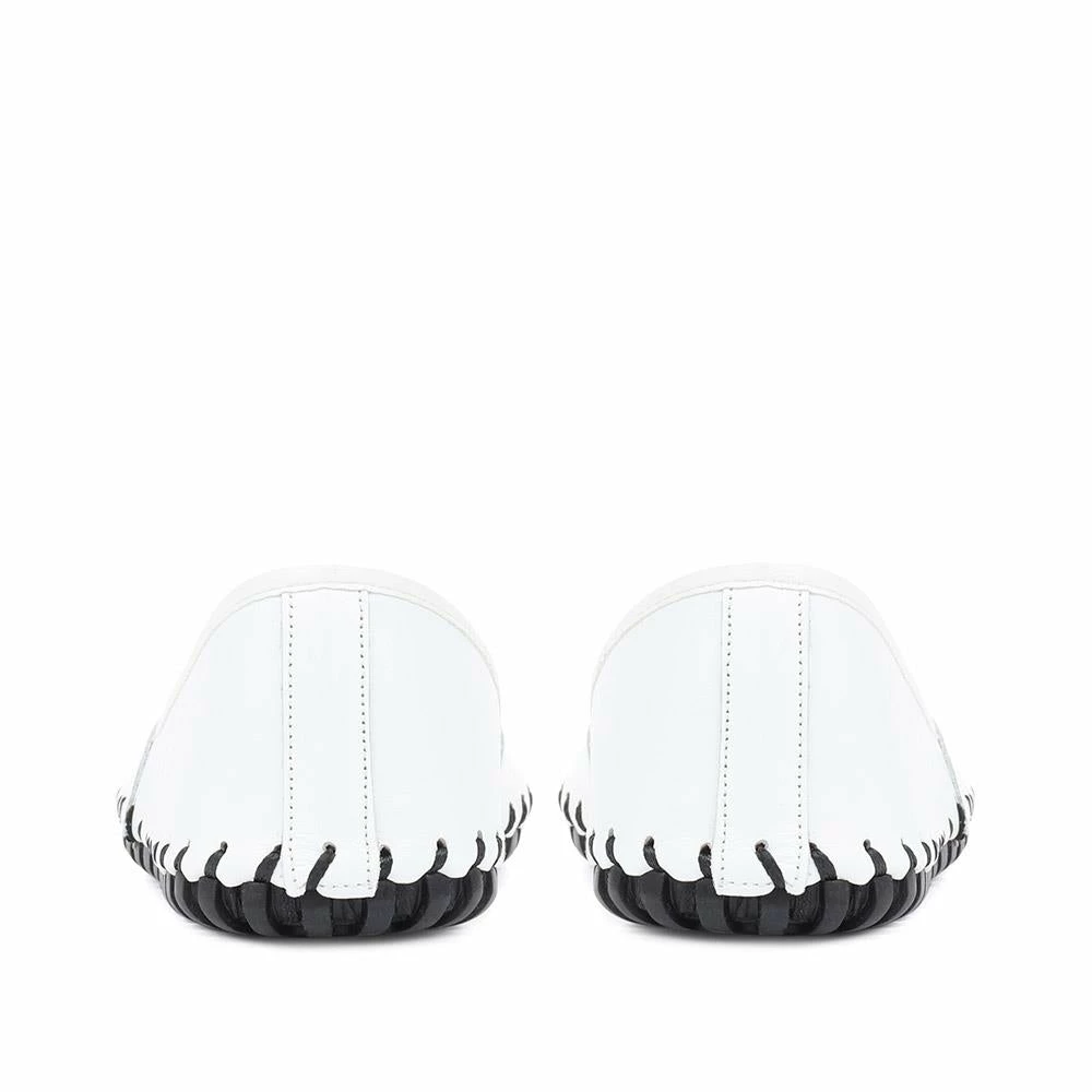 Ladies White Leather Loafers By Pavers - KARY25006 / 309 827 / 309 827 15 Ladies White Leather Loafers By Pavers - KARY25006 / 309 827 / 309 827