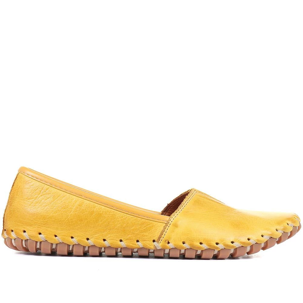 Ladies White Leather Loafers By Pavers - KARY25006 / 309 827 / 309 827 30 Ladies White Leather Loafers By Pavers - KARY25006 / 309 827 / 309 827