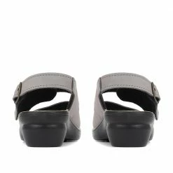 Pavers Fully Adjustable Leather Sandals - POLY35003 / 321 698 19 Pavers Fully Adjustable Leather Sandals - POLY35003 / 321 698