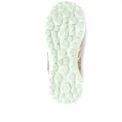 Pavers Wide Fit Lightweight Slip-On Sneakers / 314 777