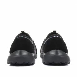 Pavers Wide Fit Lightweight Slip-On Sneakers / 314 777