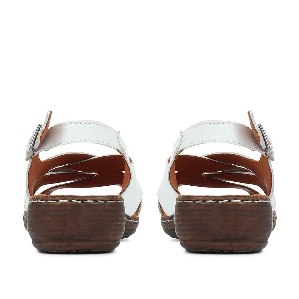 Pavers Wide Fit Leather Slingback Sandals - KAP35005 / 322 112 22 Pavers Wide Fit Leather Slingback Sandals - KAP35005 / 322 112