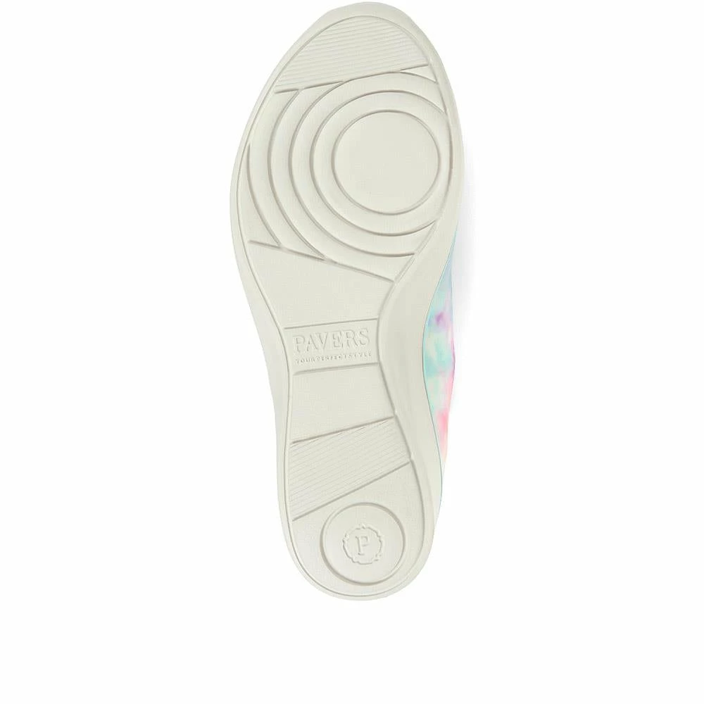 Pavers Wide Fit Trainer Pumps - BRK35071 / 321 931 11 Pavers Wide Fit Trainer Pumps - BRK35071 / 321 931