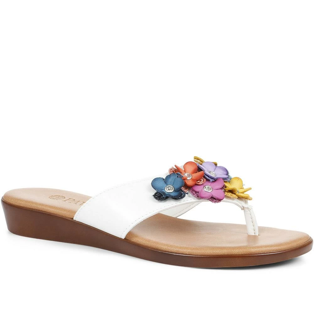 Pavers Embellished Toe Post Sandals - CLUBS35001 / 321 719 2 Pavers Embellished Toe Post Sandals - CLUBS35001 / 321 719