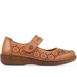 Pavers Wide Fit Leather Mary Jane Shoes - DRTMA35003 / 322 098 8 Pavers Wide Fit Leather Mary Jane Shoes - DRTMA35003 / 322 098
