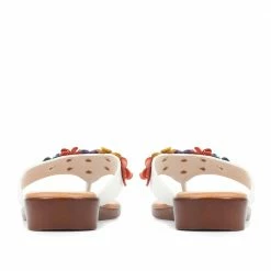 Pavers Embellished Toe Post Sandals - CLUBS35001 / 321 719 15 Pavers Embellished Toe Post Sandals - CLUBS35001 / 321 719