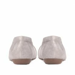 Pavers Wide Fit Slip On Pump - WBINS26029 / 310 595