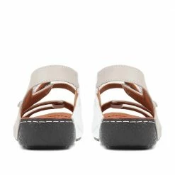 Pavers Adjustable Strappy Sandals - WLIG35009 / 321 629