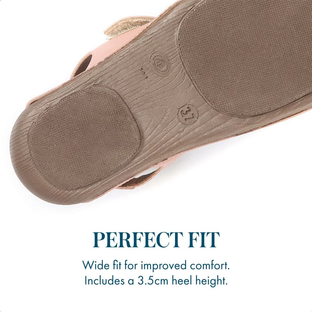Pavers Flat Wide Fit Touch-Fasten Sandals - MUY1509 / 124 091 37 Pavers Flat Wide Fit Touch-Fasten Sandals - MUY1509 / 124 091