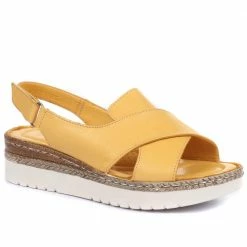 Pavers Leather Cross-Over Sandals - MKOC33005 / 320 053