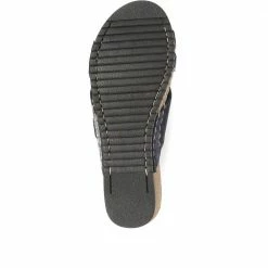 Fly Flot Criss-Cross Adjustable Sandals - FLY35029 / 321 264
