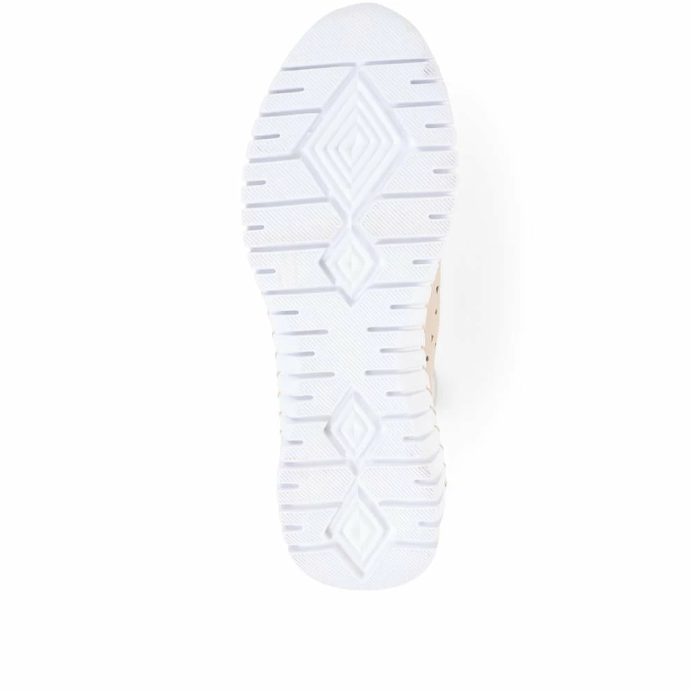 Kinloch Slip-On Leather Trainers - ELILE35501 / 322 300 15 Kinloch Slip-On Leather Trainers - ELILE35501 / 322 300