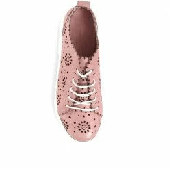 Bellissimo Scalloped Edge Lace-Up Trainers - BELAKMER35008 / 322 252