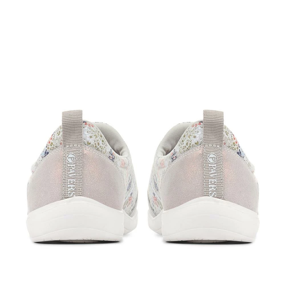 Pavers Shoes Wide Fit Bungee Trainer Pumps - BRK33051 / 320 628 26 Pavers Shoes Wide Fit Bungee Trainer Pumps - BRK33051 / 320 628