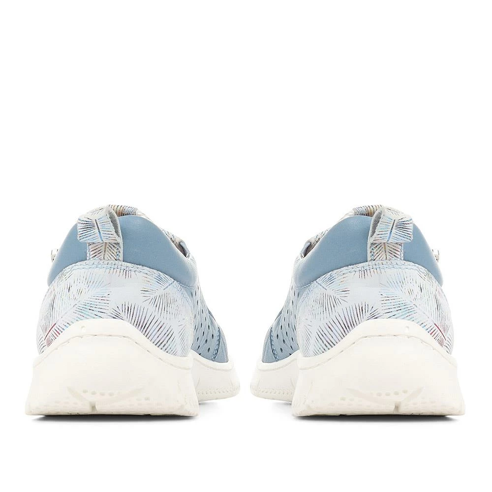 Pavers Sneakers Wide-Fit Breathable Trainers - DRTMA35019 / 322 108 4 Pavers Sneakers Wide-Fit Breathable Trainers - DRTMA35019 / 322 108