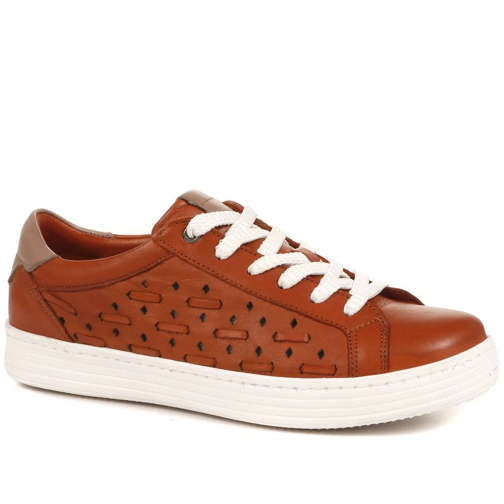 Bellissimo Lace-Up Leather Trainers - BELULUTA35011 / 322 283 2 Bellissimo Lace-Up Leather Trainers - BELULUTA35011 / 322 283