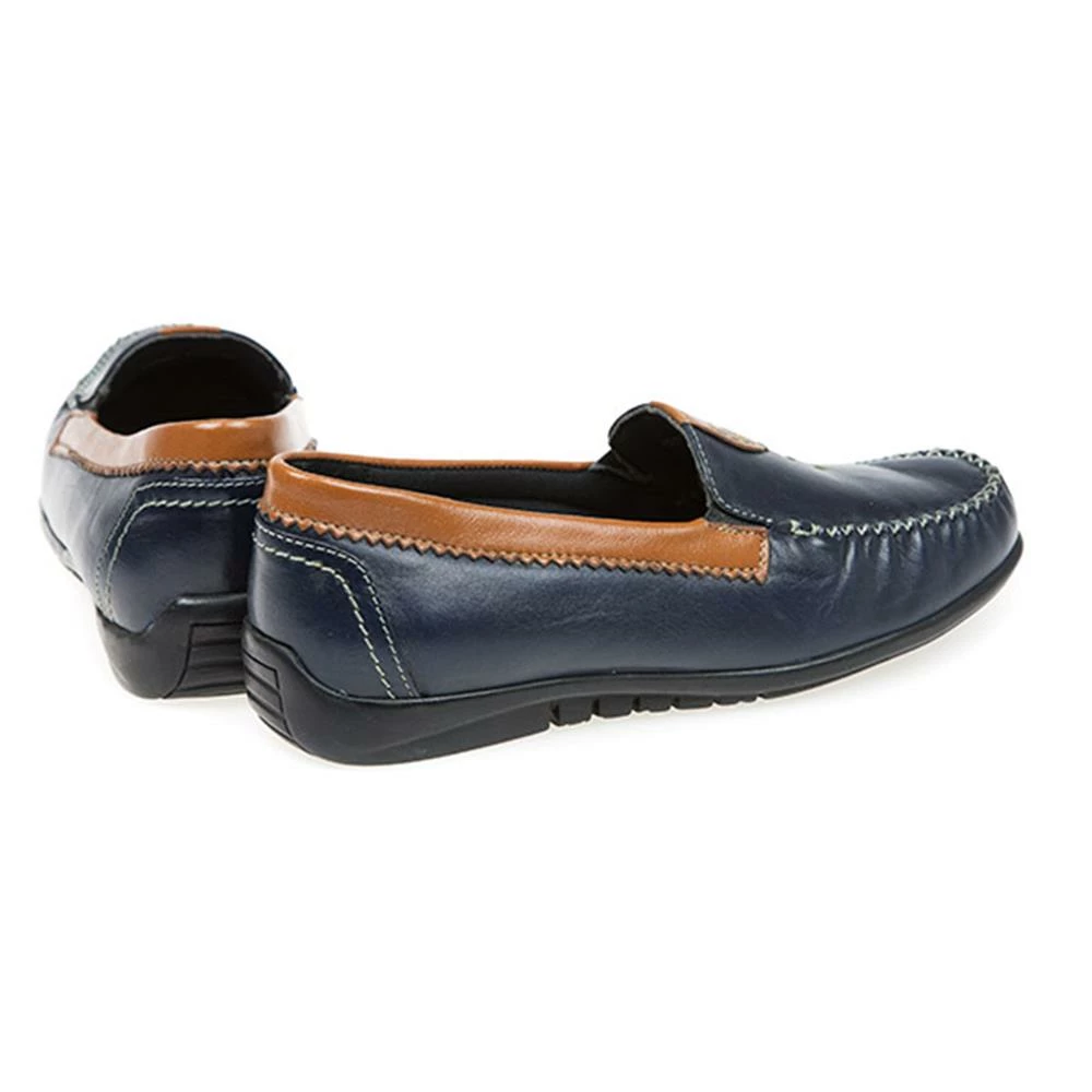 Pavers Leather Moccasin With Contrasting Trim - KEMP1752 / 126 432 9 Pavers Leather Moccasin With Contrasting Trim - KEMP1752 / 126 432