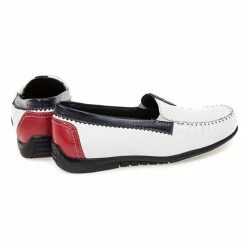 Pavers Leather Moccasin With Contrasting Trim - KEMP1752 / 126 432 34 Pavers Leather Moccasin With Contrasting Trim - KEMP1752 / 126 432