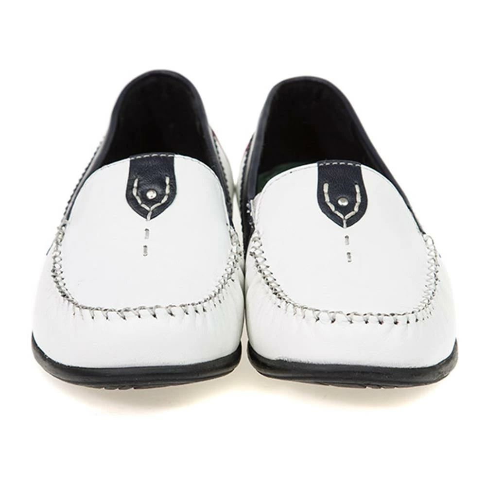 Pavers Leather Moccasin With Contrasting Trim - KEMP1752 / 126 432 16 Pavers Leather Moccasin With Contrasting Trim - KEMP1752 / 126 432