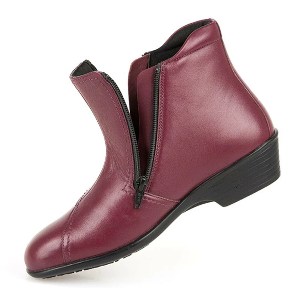 Pavers Wide Fit Leather Ladies Ankle Boot - HSKEMP1811 / 146 311 11 Pavers Wide Fit Leather Ladies Ankle Boot - HSKEMP1811 / 146 311