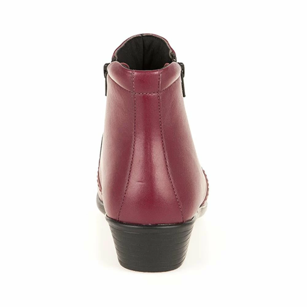 Pavers Wide Fit Leather Ladies Ankle Boot - HSKEMP1811 / 146 311 12 Pavers Wide Fit Leather Ladies Ankle Boot - HSKEMP1811 / 146 311